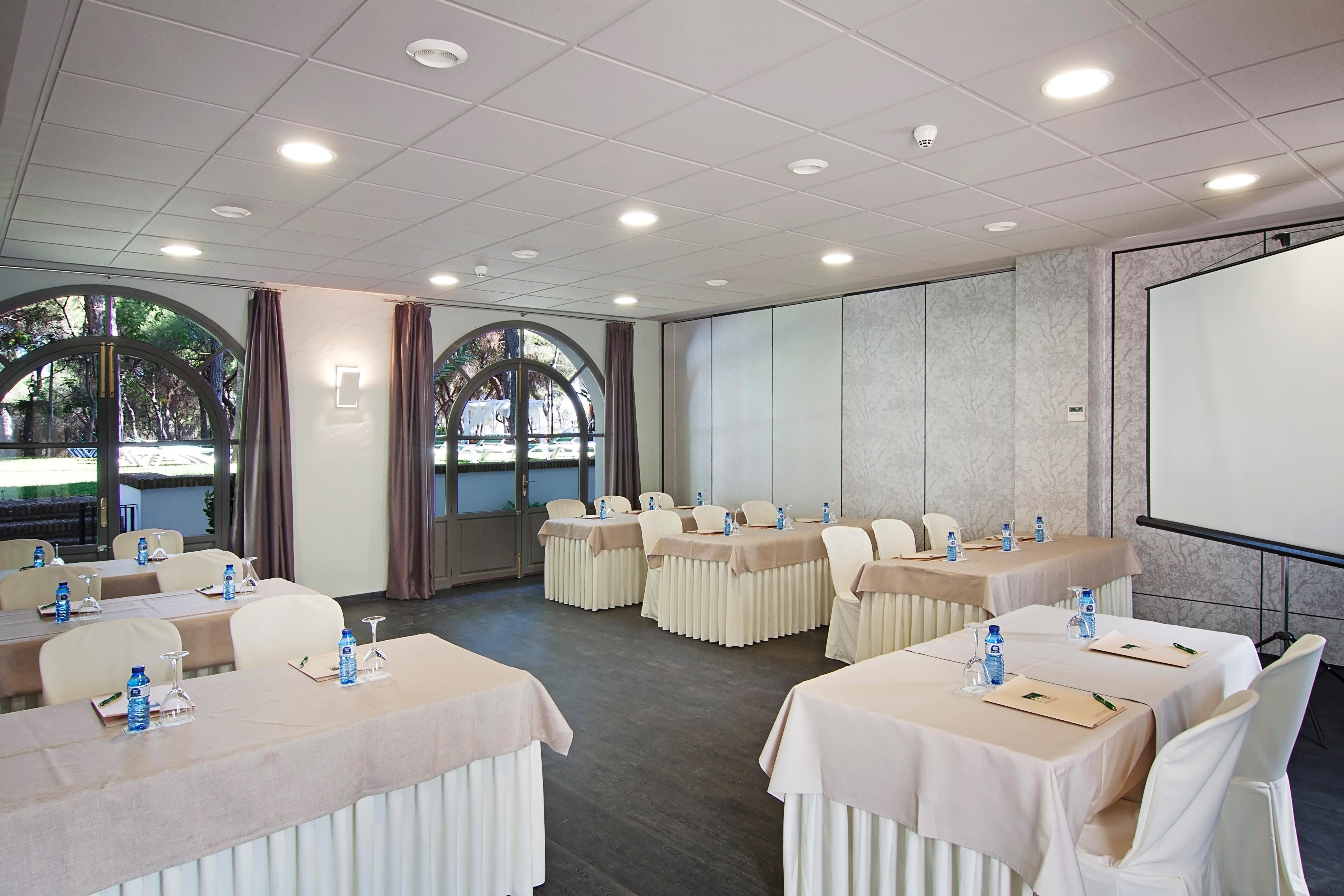 Hotel Oromana Alcala de Guadaira Ngoại thất bức ảnh