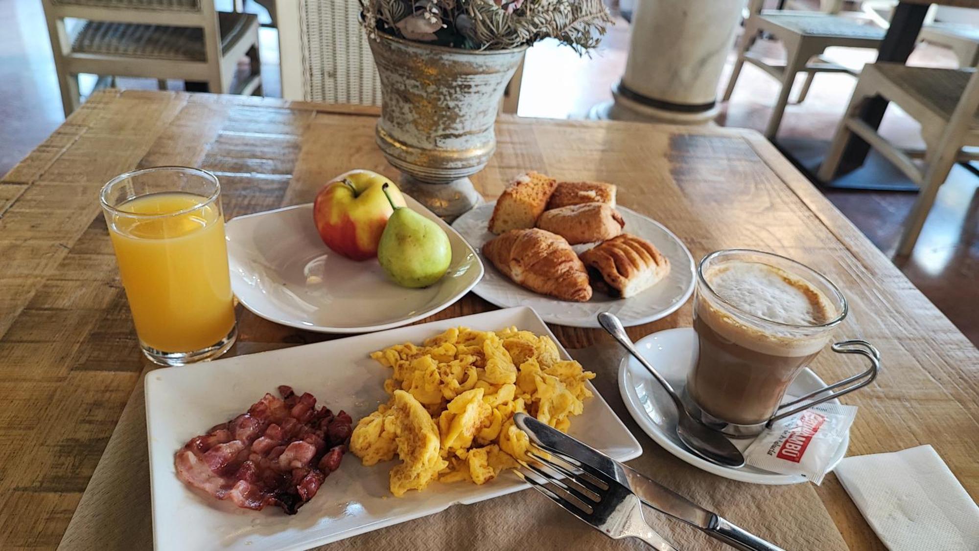 Hotel Oromana Alcala de Guadaira Ngoại thất bức ảnh